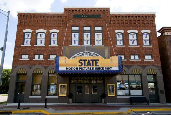 The front exterior of the State Theatre.