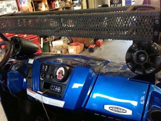 ATV ranger with Kicker BT100.2