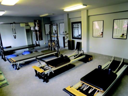 Studio B, Group Reformer & Equipment