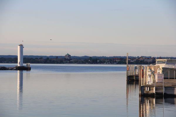 Entrance to CenterPointe Marina as well as Elmwood Marina and Harbor West Yacht Club.