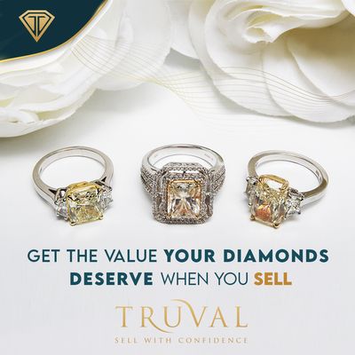 Sell engagement rings and diamonds rings with our certified diamond buyers.