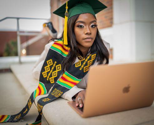 FAMU graduation photo session