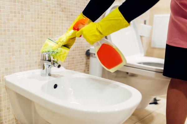 Bathroom cleaning