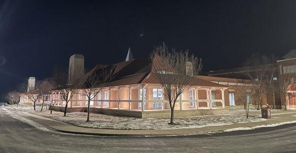 A snowy night at Ste. Genevieve County Library.