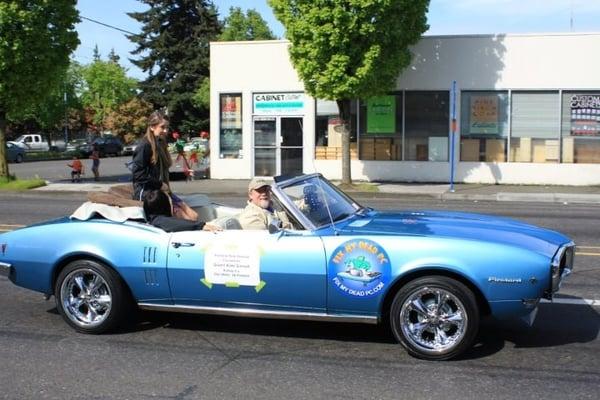 Rose Festival Queen, Kate Sinnott at the 82nd Avenue of Roses Parade