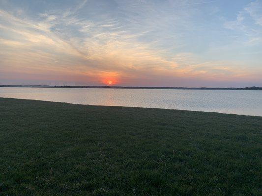 Beautiful Sunset in the Crest on Sunset Lake!