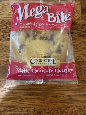 Grab and go chocolate chip cookie!!