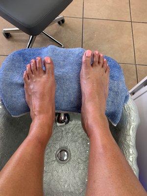 Gel Signature Spa Pedicure