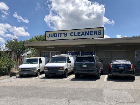 Judit Cleaners