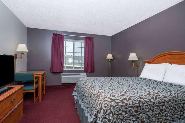 Days Inn By Wyndham Fargo/Casselton