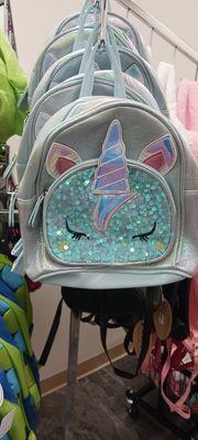 Style your little with the unicorn bag.