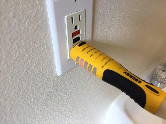 Electrical GFCI outlets inspected