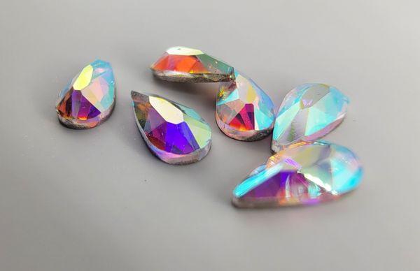 Iridescent Teardrop (Side View) 3mm x 6mm