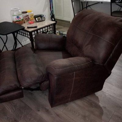 Recliner like new