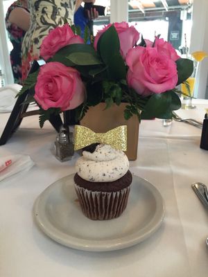 Bridal shower centerpiece