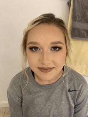 Prom light Smokey eye and full coverage contour!