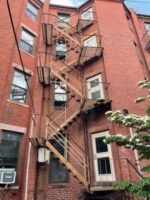 Fire escapes needs repairs