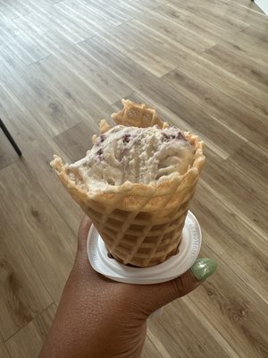 Honey lavender blueberry swirl recommend to all lavender lovers.