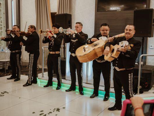 Mariachi Herencia Cardenas