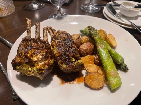 Rack of Lamb. This one is good too