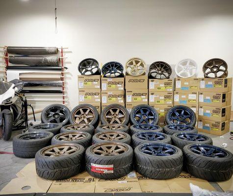 Rays Wheels TE37. Some JDM goodies for all of our Civic Type R clients.