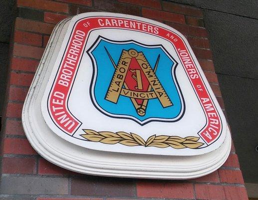 Emblem facing Broadway