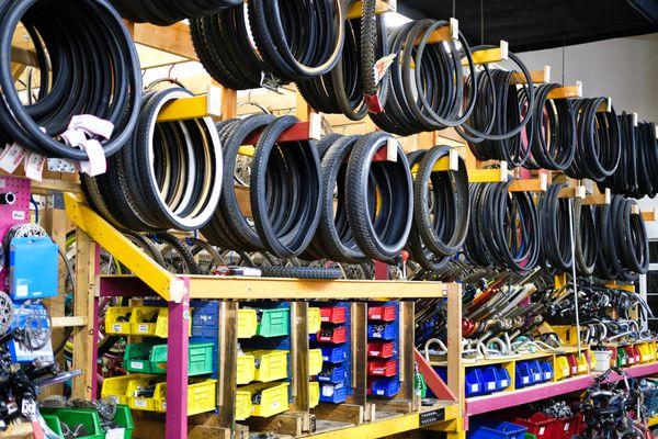 Used parts are sorted into labeled bins for easy hunting.