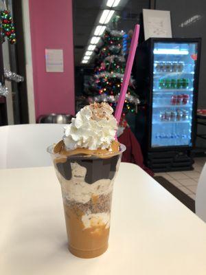 Reese's layered sundae