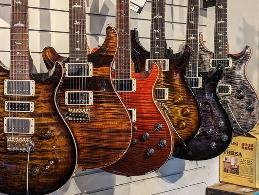 Stunning tops on Paul Reed Smith guitars. They really know how to buy!