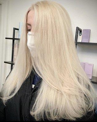 Bleach & Tone by Aimee