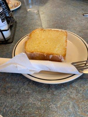 Lemon pound cake