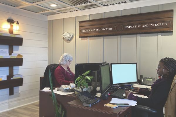 Tax Season is here! Donna and Rachel are professionals hard at work.