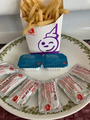 Medium size French Fries with 2 BBQ Dipping Sauces & 6 Ketchup.