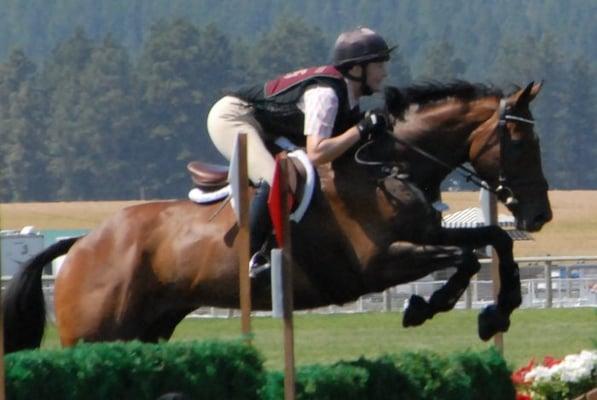 Meggan Holloway competing at Rebecca Farm.