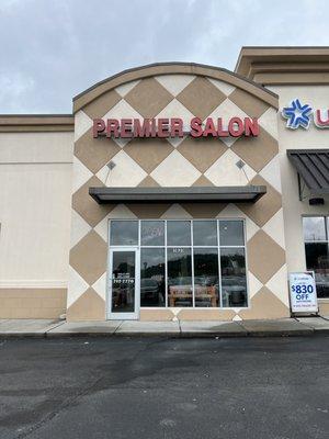 Premier salon