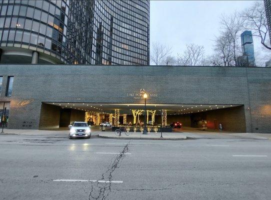 Entrance to building Lake Point Tower - Entrance on Grand Avenue