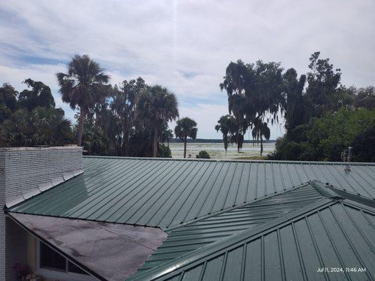 Roof cleaning by by Blue Ocean Softwash LLC John croughin.