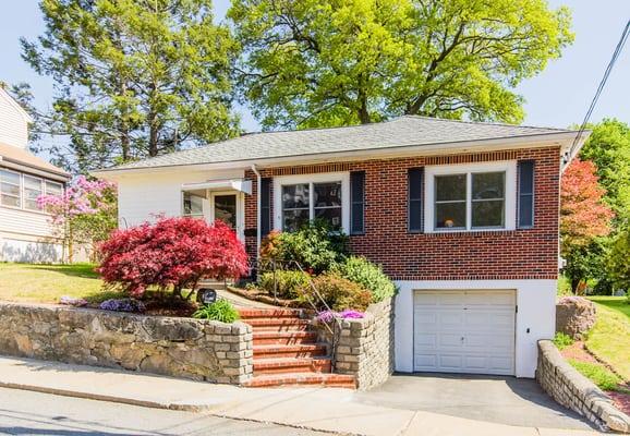 99 Cass St West Roxbury SOLD