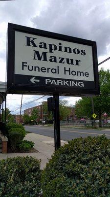 Kapinos-Mazur Funeral Home