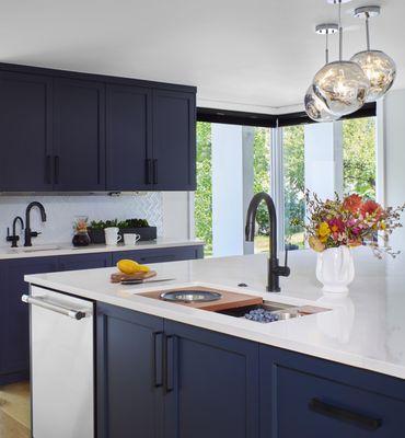 Navy blue island cabinets