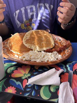 Pancake plate with egg whites