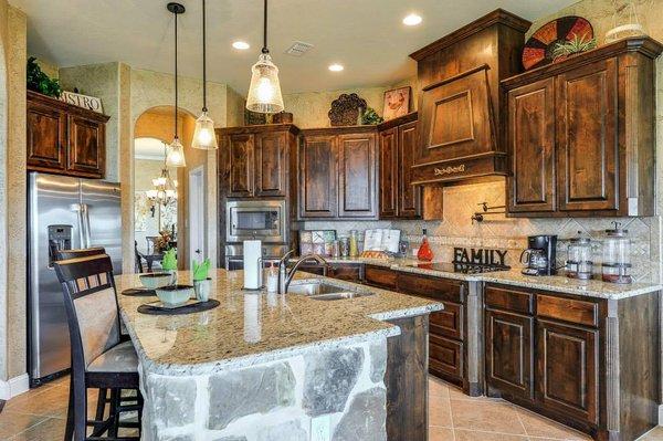 Model Home Merchandising/New Construction, Midlothian, Texas