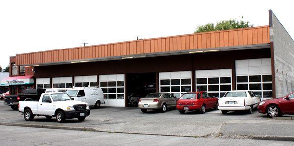 The bay side of George's Transmissions repair shop