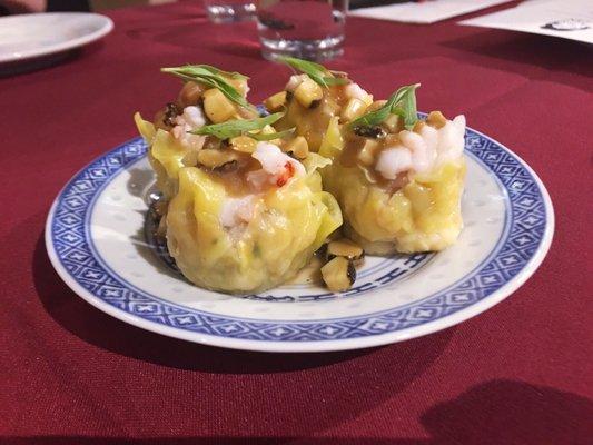 Lobster tarragon corn shaomai from Lazy Susan pop-up on 11.1.2018.