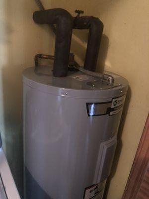 This is 40 gal water heater