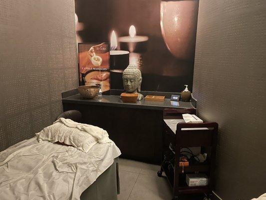 Massage room