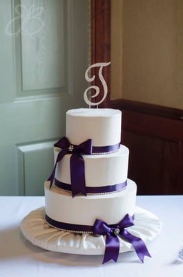 Bows & Bling Wedding Cake