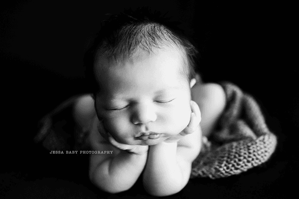 Jessa Baby Photography specializes in Newborn Photography.