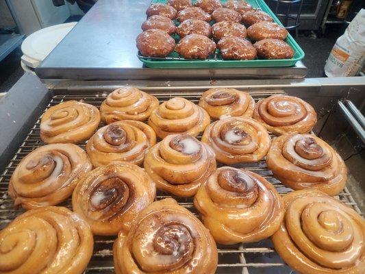 Cinnamon rolls