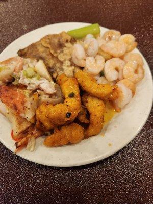 Seafood bake, Thai chicken, shrimp, and baked fish